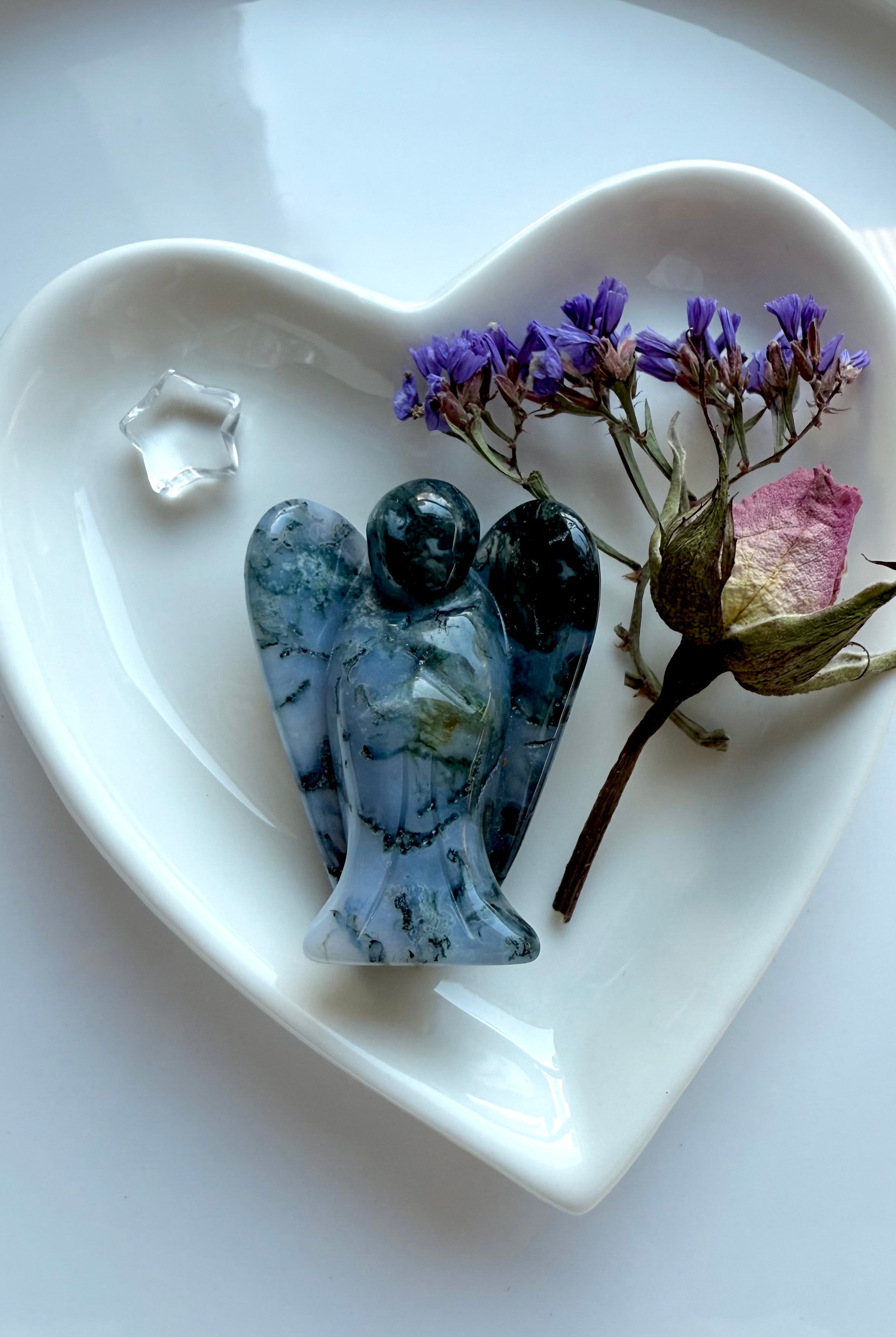 Healing crystal gift set with Moss Agate angel figurine, clear quartz star, and mini dried flower bouquet in white heart-shaped bowl