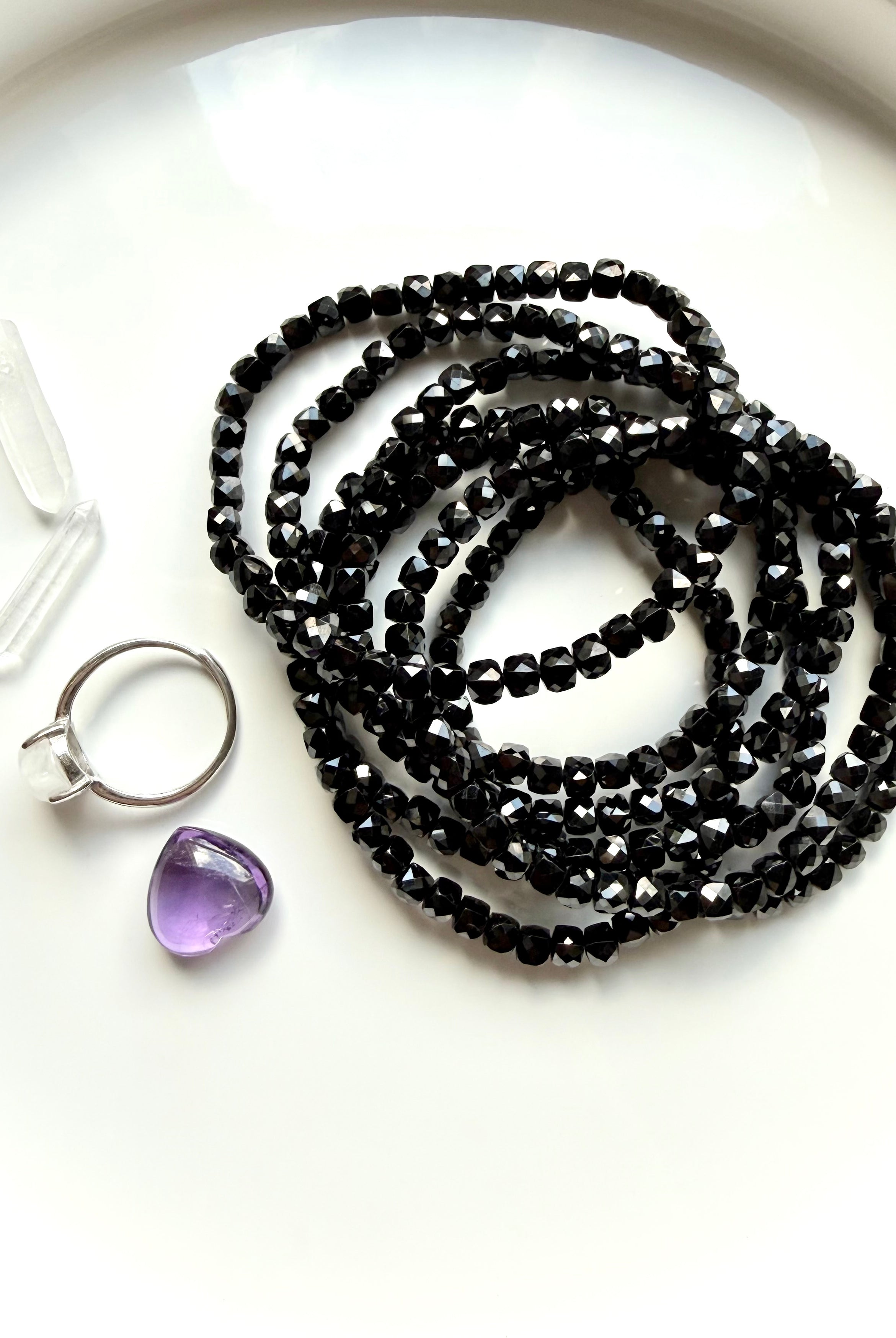 black spinel crystal bracelets arranged with ring and stones for protection jewelry styling