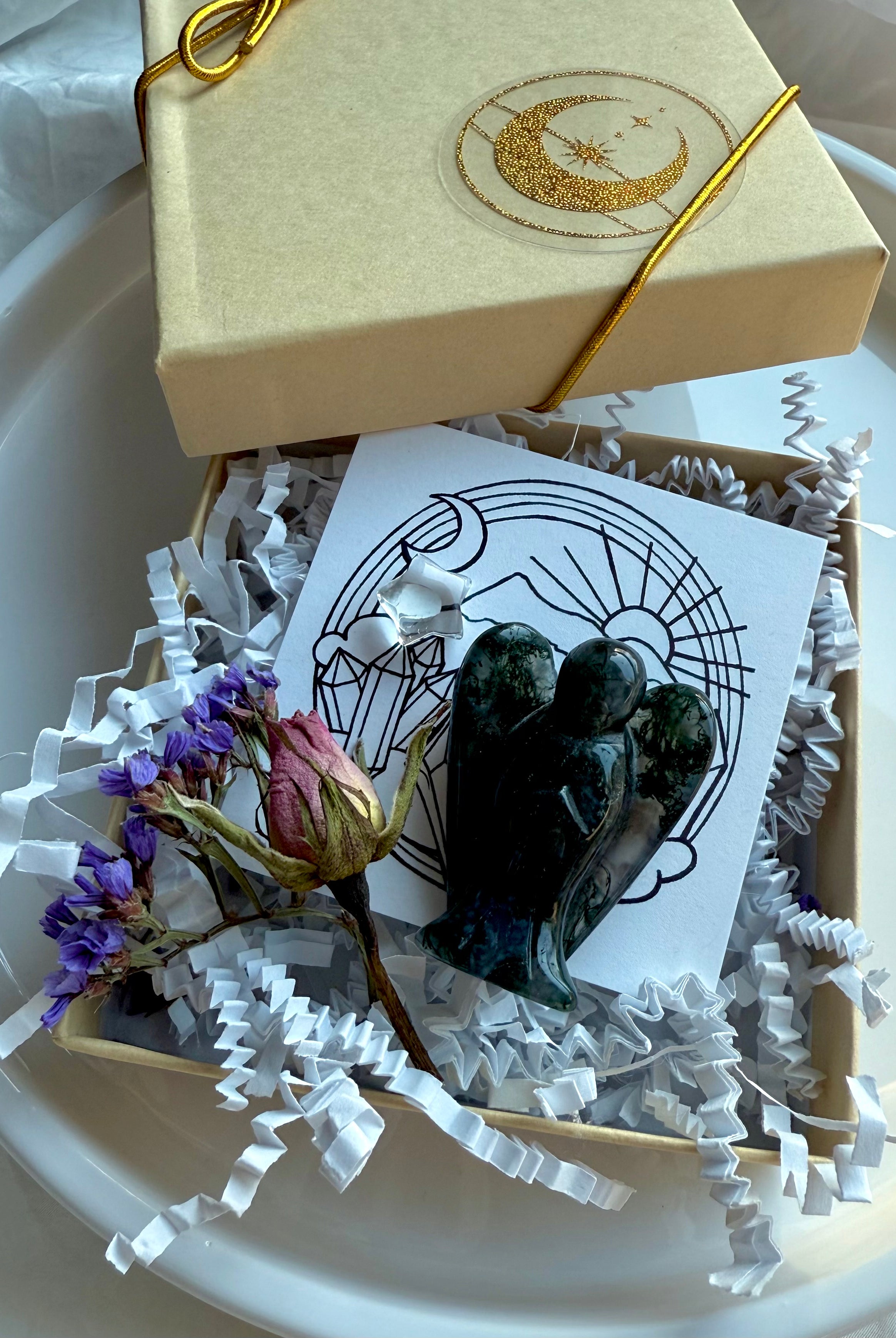 Moss Agate Crystal Angel figurine and Clear Quartz star in gift box with mini dried flower bouquet – spiritual healing crystal gift set