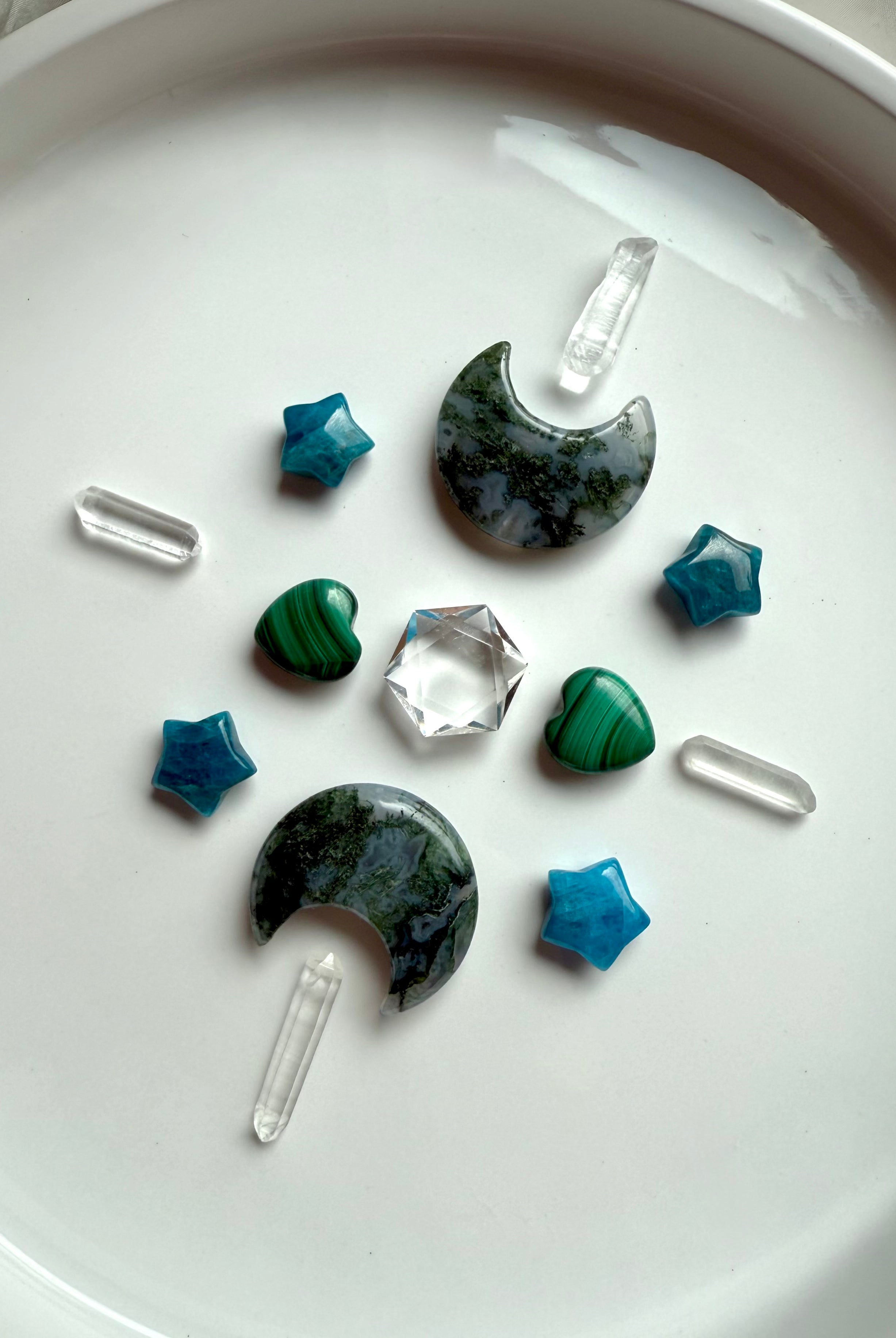Heart and Moon crystal grid featuring Malachite hearts, Moss Agate moons, Quartz points, and a clear Quartz hexagon