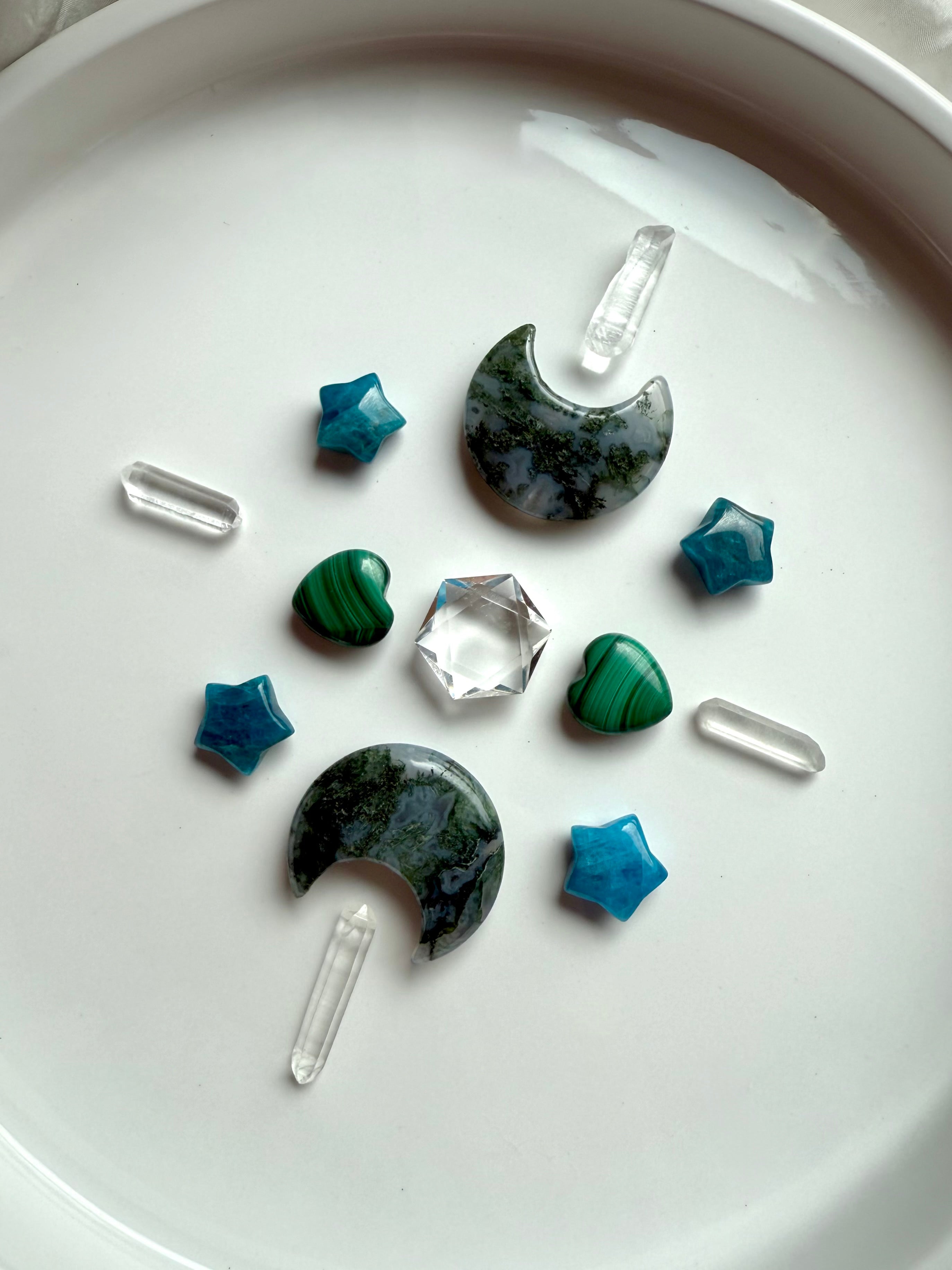 Heart and Moon crystal grid featuring Malachite hearts, Moss Agate moons, Quartz points, and a clear Quartz hexagon