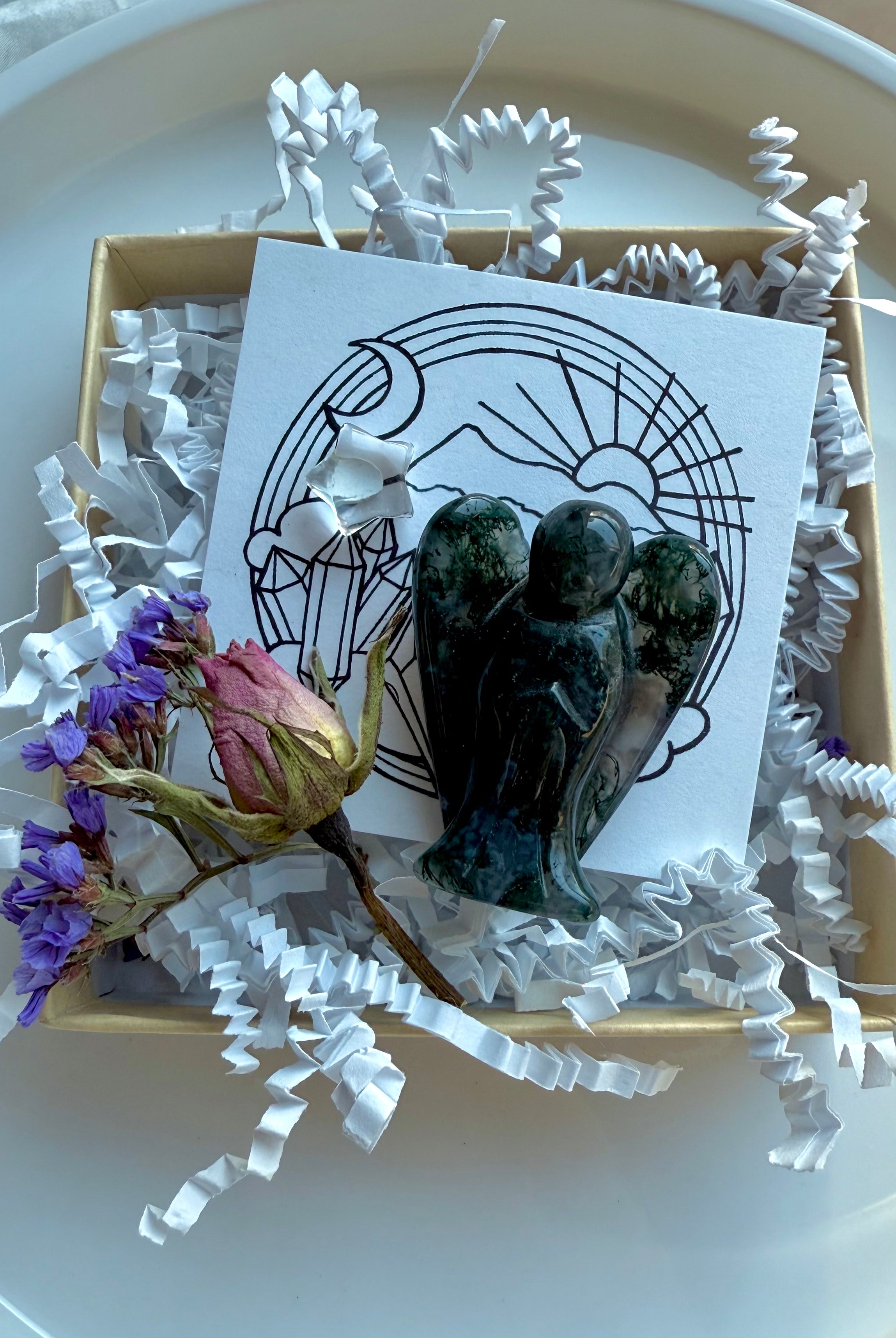 Moss Agate Angel Gift Set with Clear Quartz star, mini flower bouquet, and affirmation card in kraft jewelry box.
