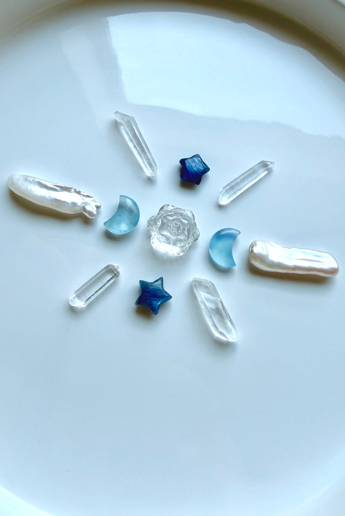 Crystal grid with Baroque Stick Pearls, Aquamarine moons, blue stars and Clear Quartz points