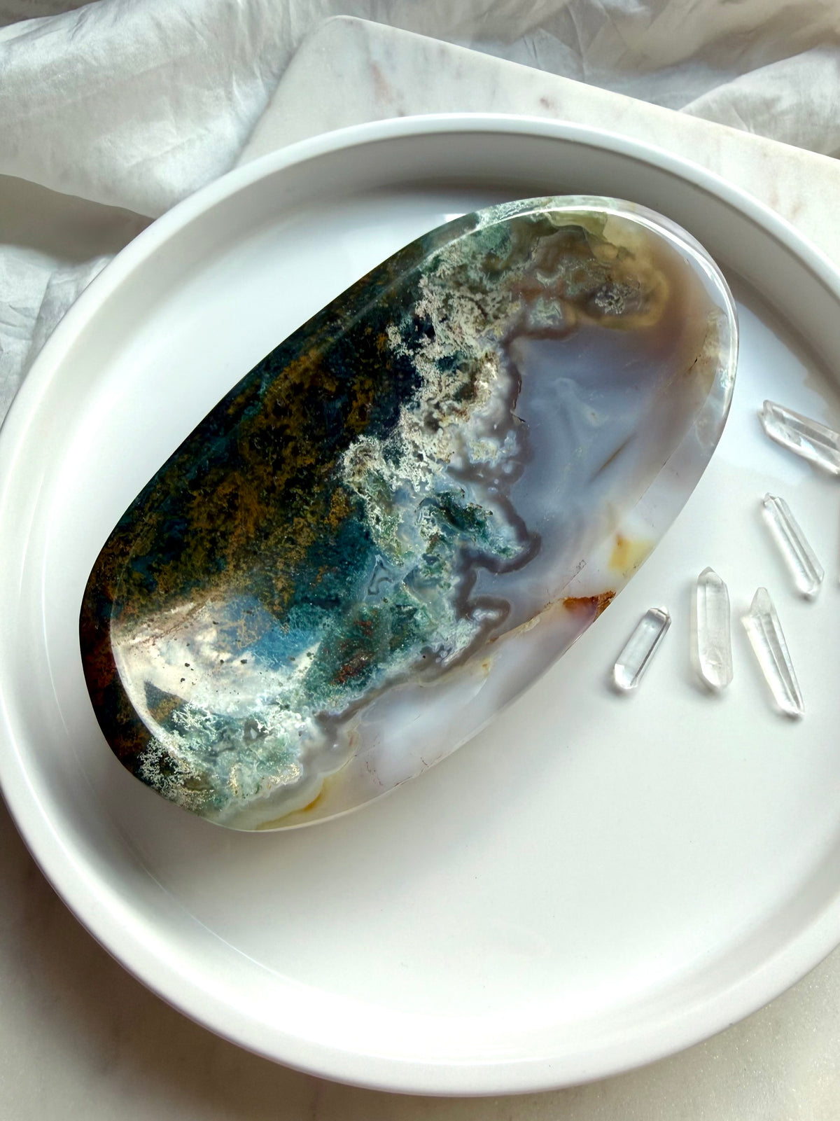 Moss Agate crystal bowl with mossy green, blue-green and white chalcedony patterns for grounding, abundance and renewal