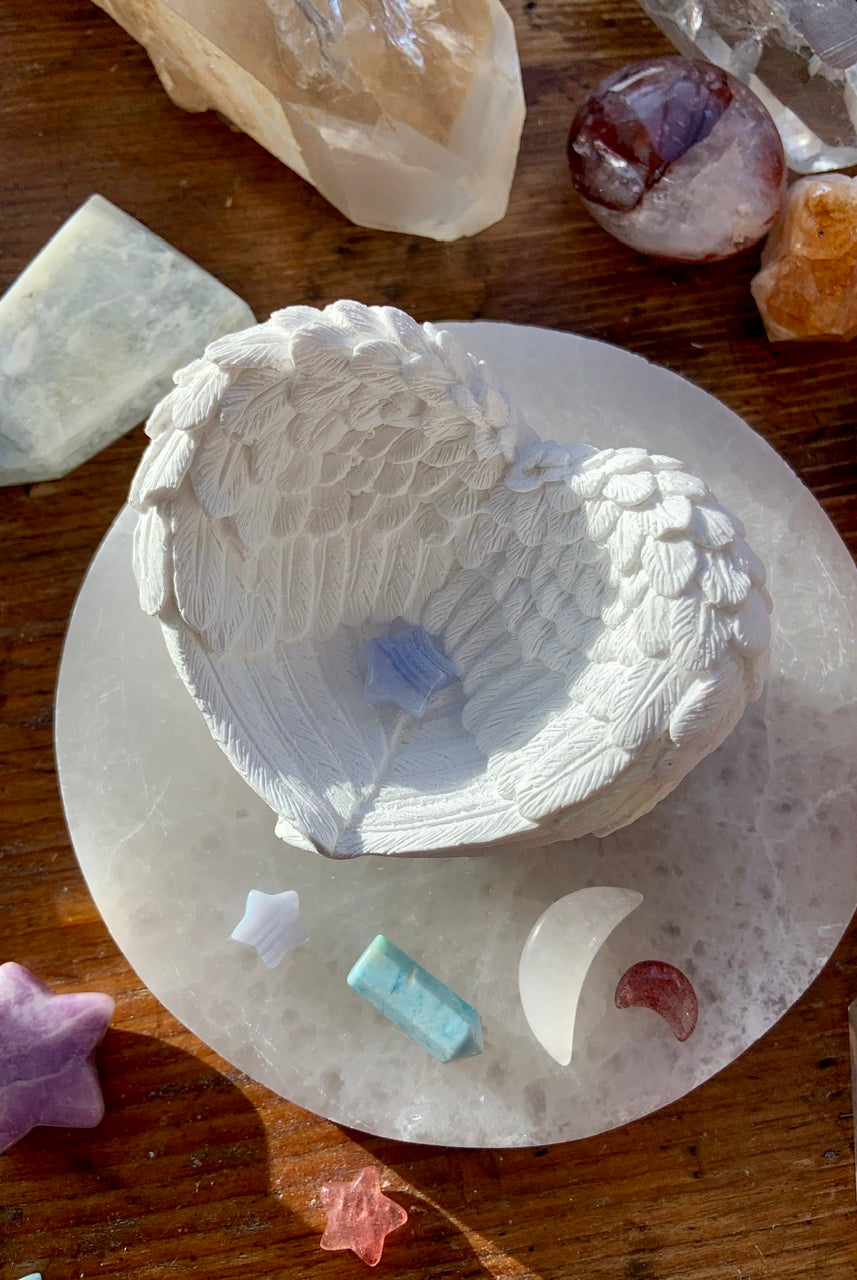 SELENITE ANGEL WING BOWL, Selenite Wing Bowl, Selenite Heart Bowl, Crystal Offering Bowl