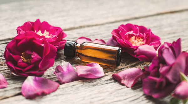 Essential Oils vs Fragrance Oils