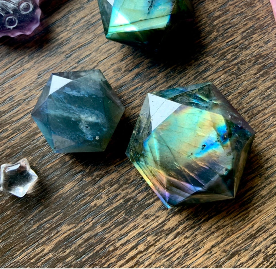 Labradorite hexagon crystals with flash and clear quartz star – crystals for intuition and psychic development