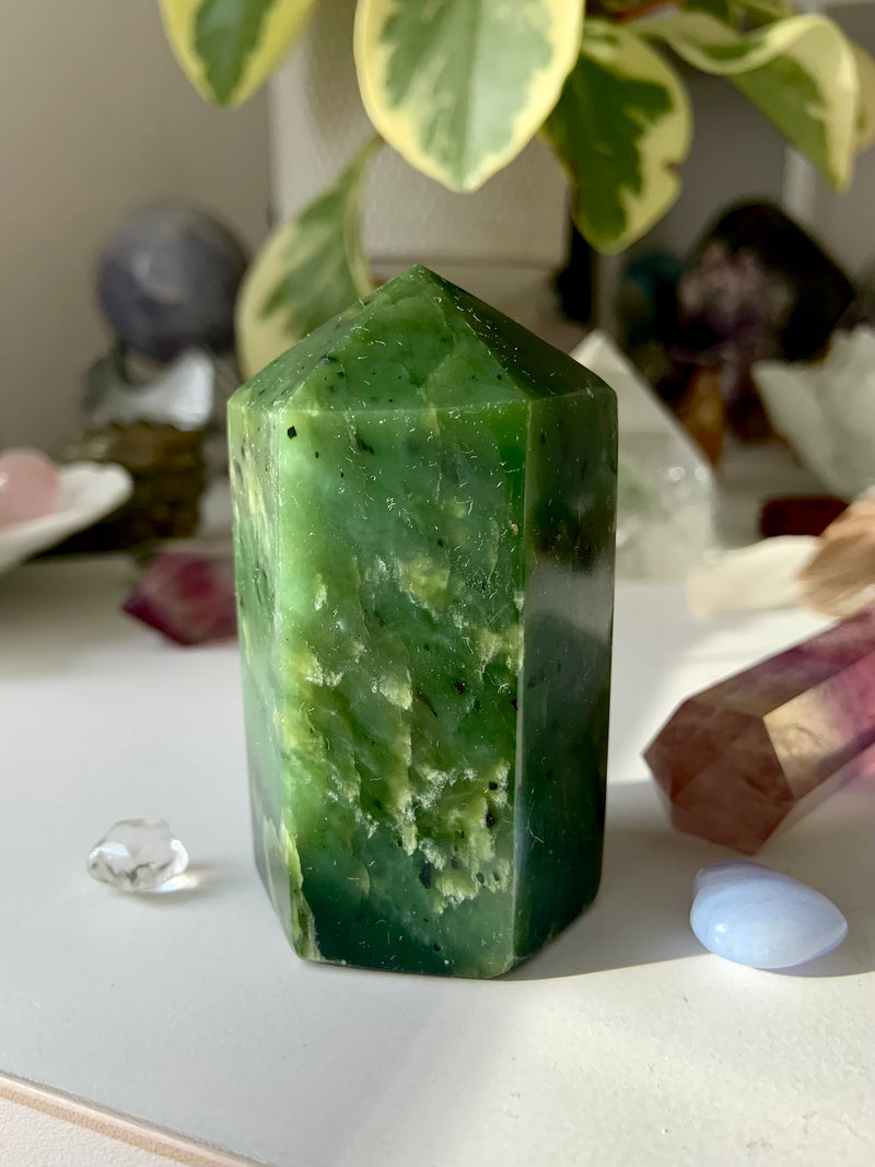 High Quality Nephrite Jade Generator Tower