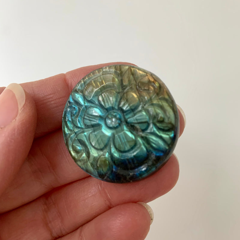 Round Labradorite Mughal Flower