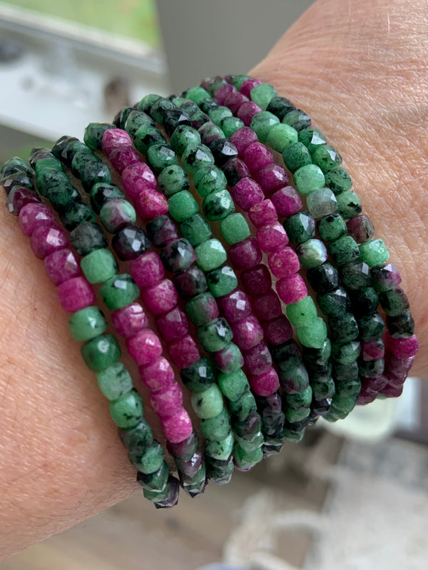 Faceted Ruby Zoisite Beaded Bracelet