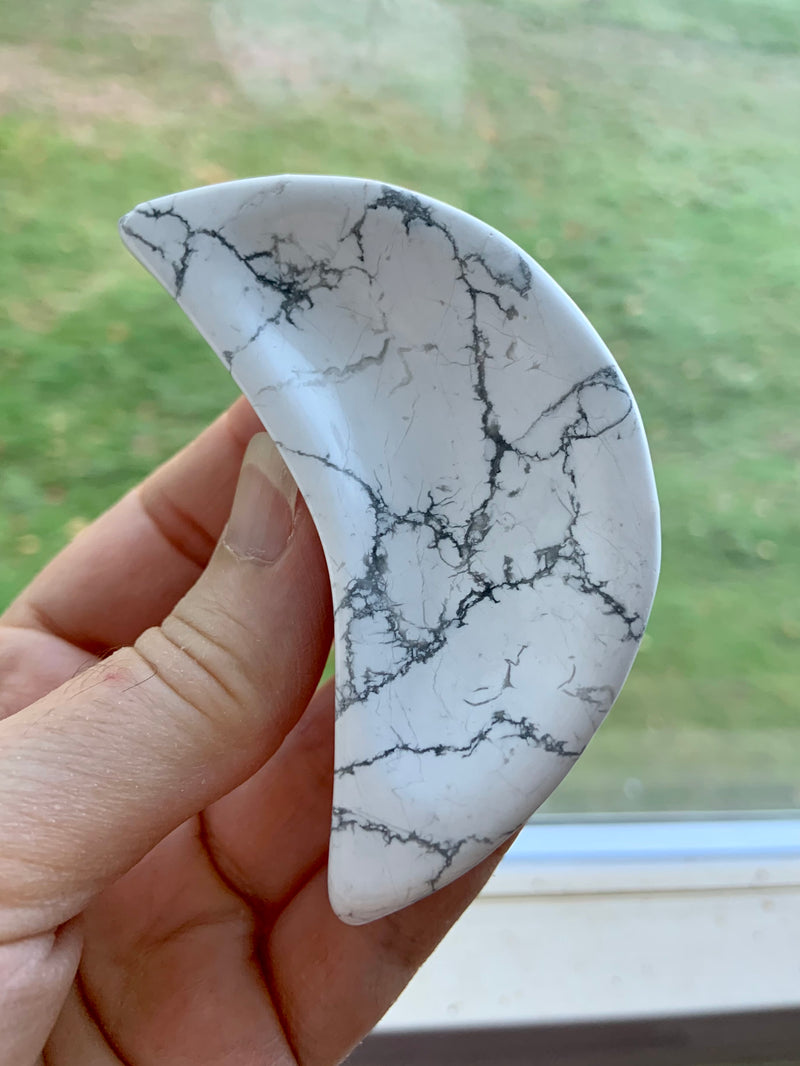 Howlite Moon Bowl