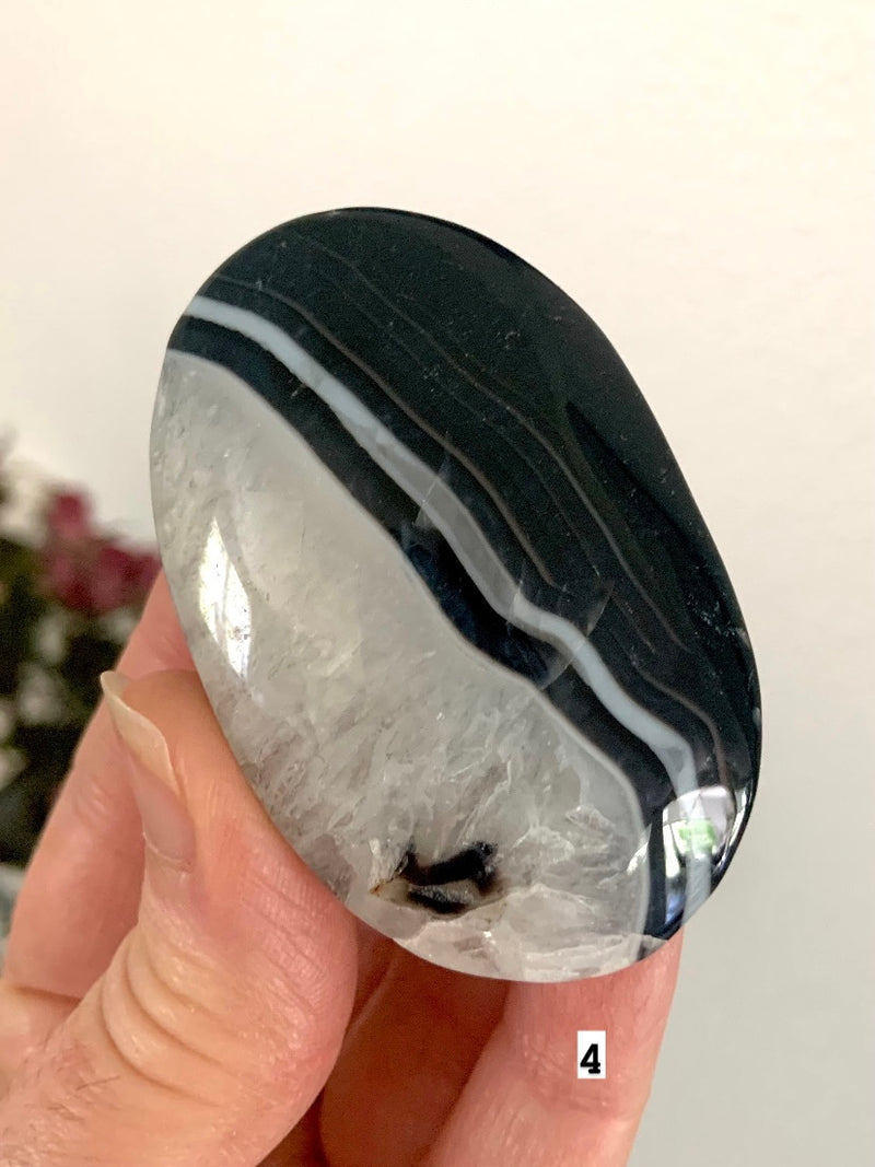 Banded Black Agate Palm Stones