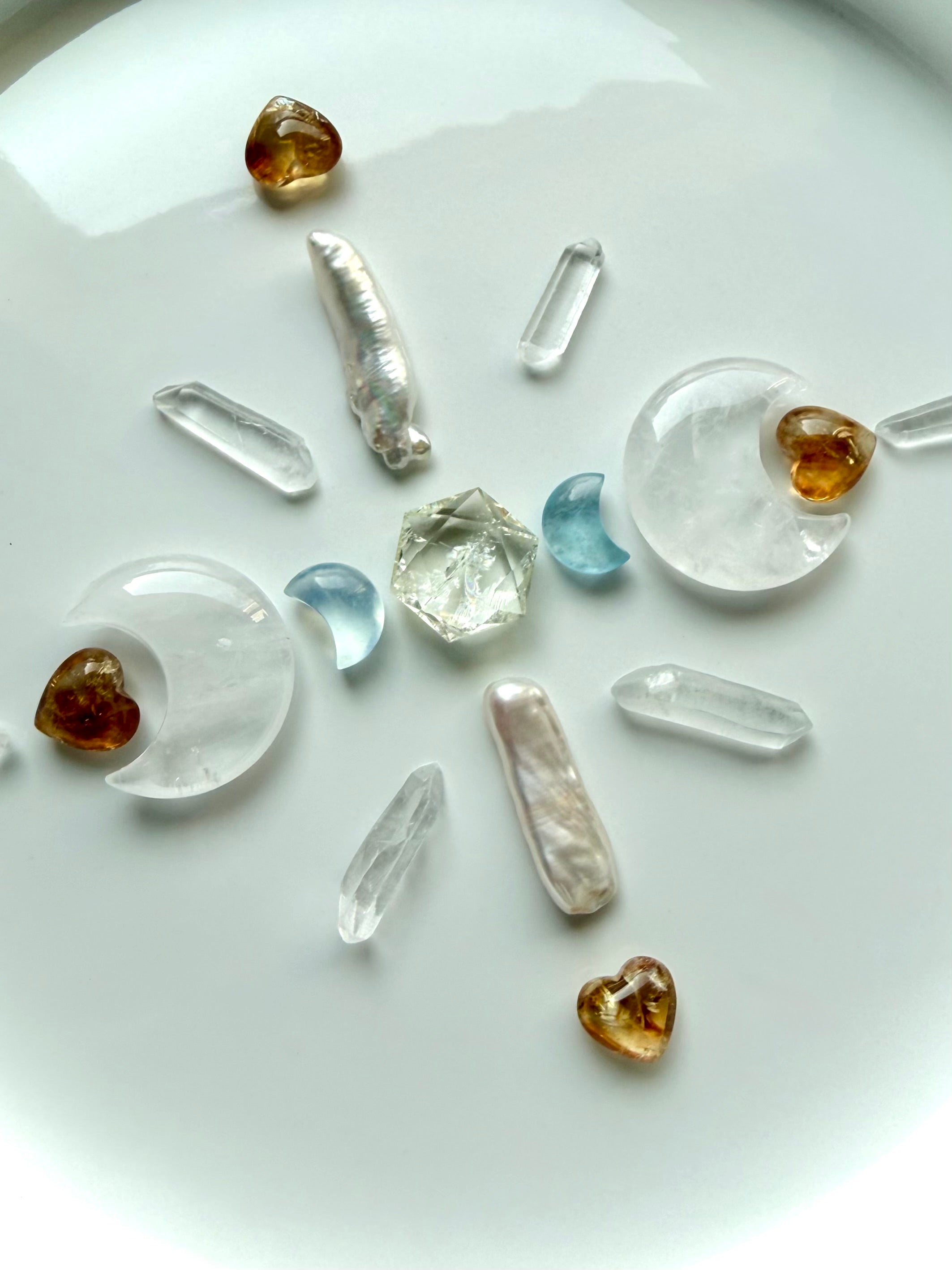 Crystal grid with Citrine hearts and hexagon, Clear Quartz moons and points, Aquamarine moons and Baroque Pearls