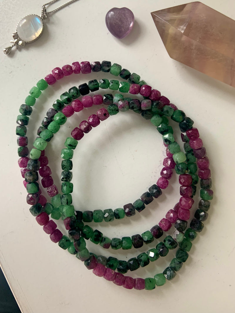 Faceted Ruby Zoisite Beaded Bracelet