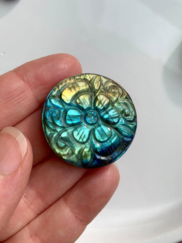 Round Labradorite Mughal Flower