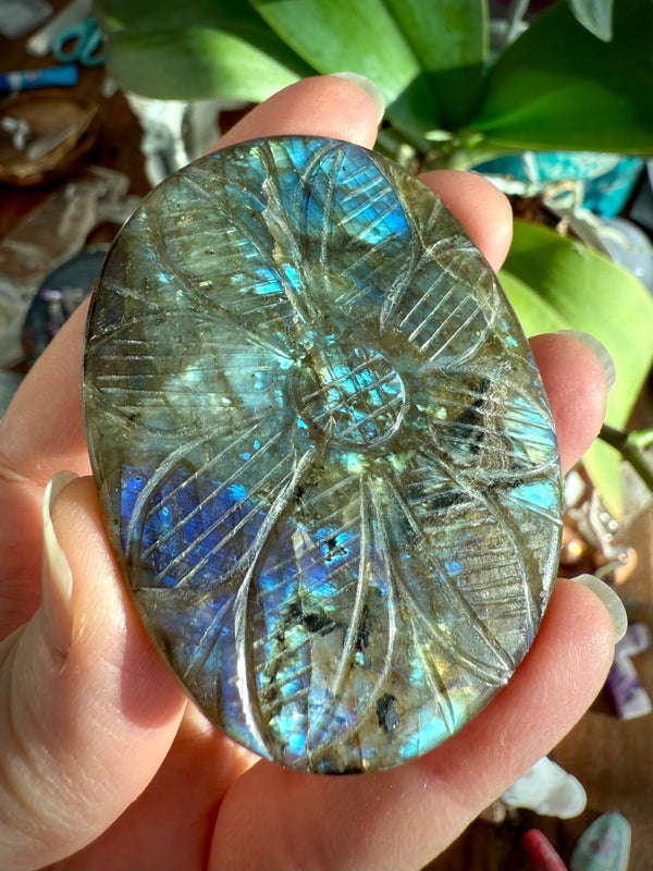 Large Labradorite Mughal Flower Carving