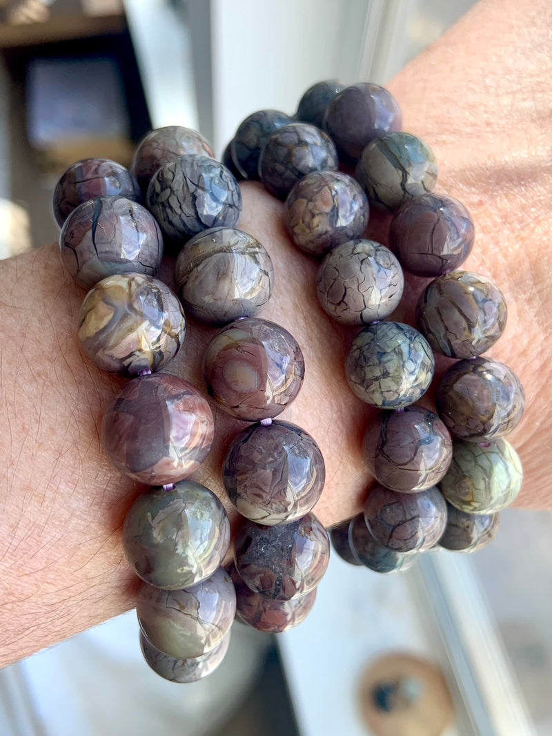 Rare Dragon Vein Alashan Agate Bracelet