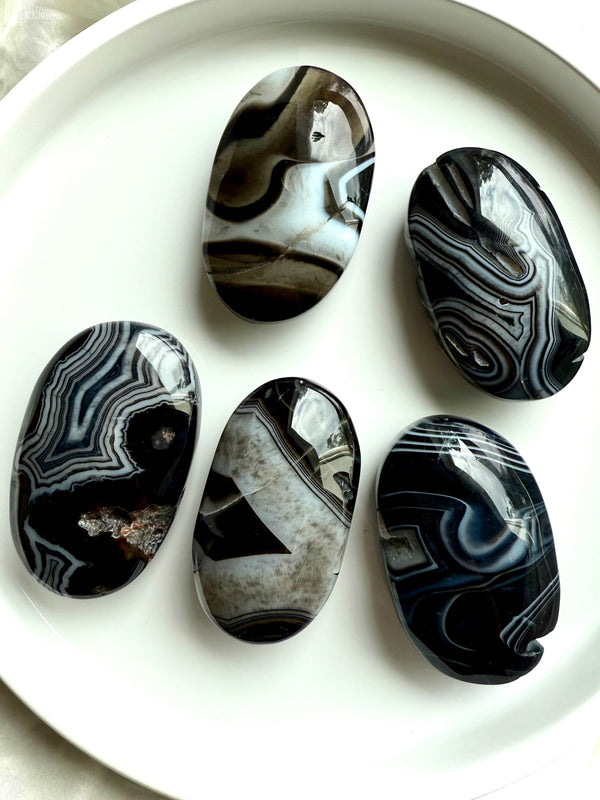 Banded Black Agate Palm Stones