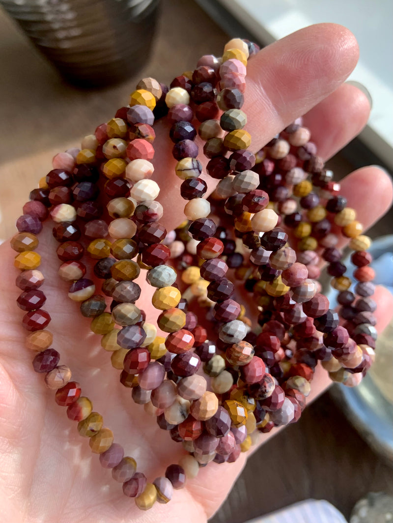 Faceted Mookaite Beaded Bracelet