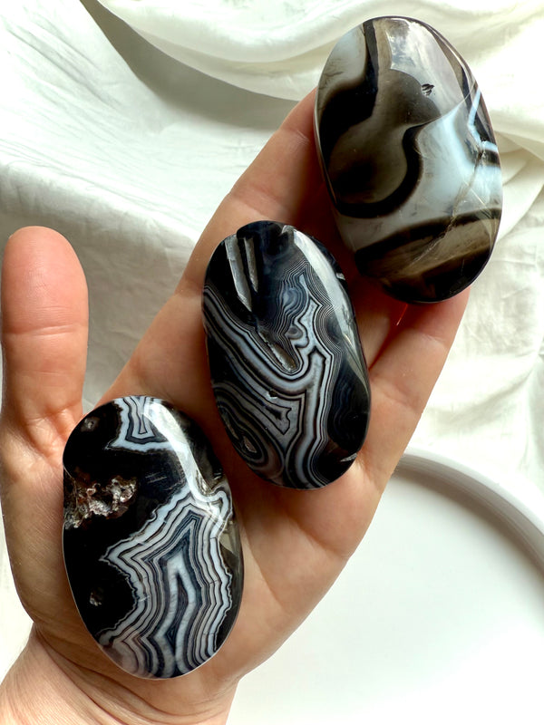 Banded Black Agate Palm Stones