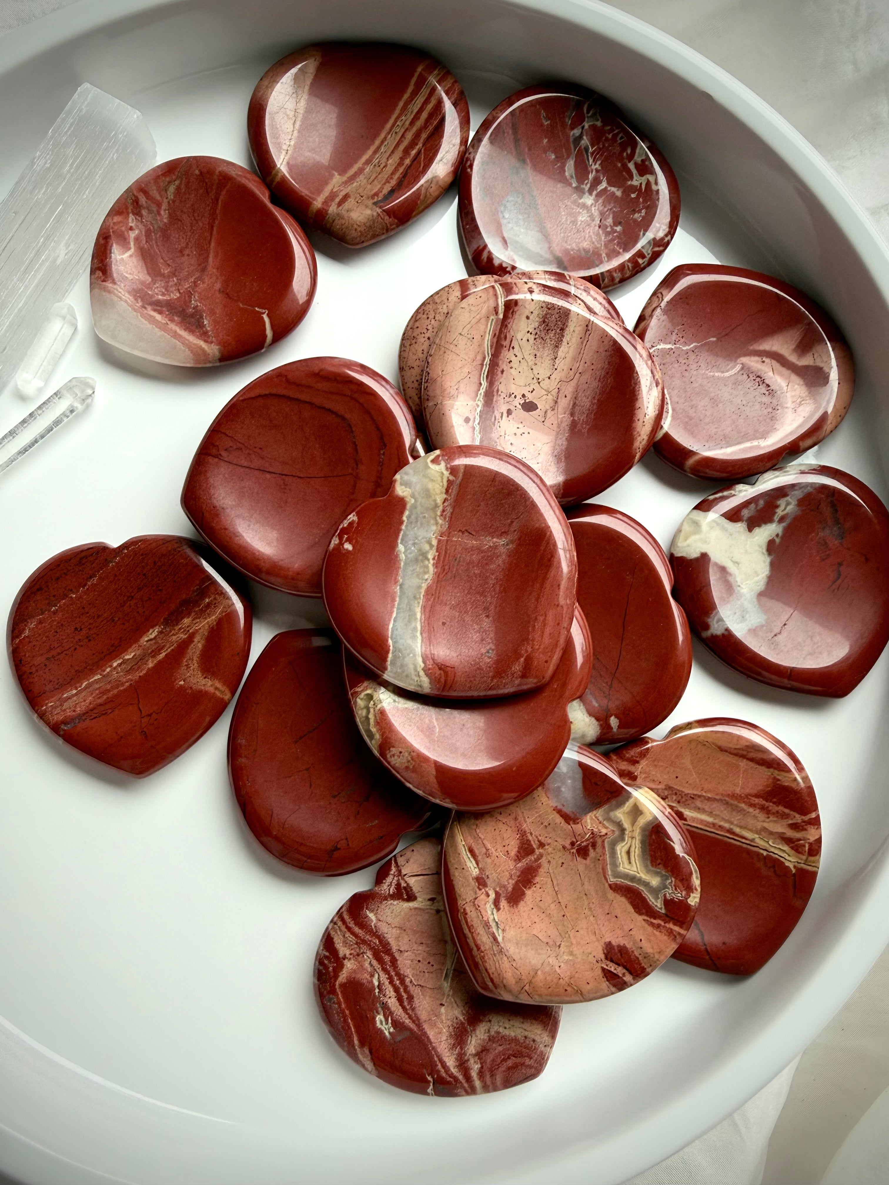 red jasper heart worry stones – polished heart shaped grounding crystal for Root Chakra stability and strength