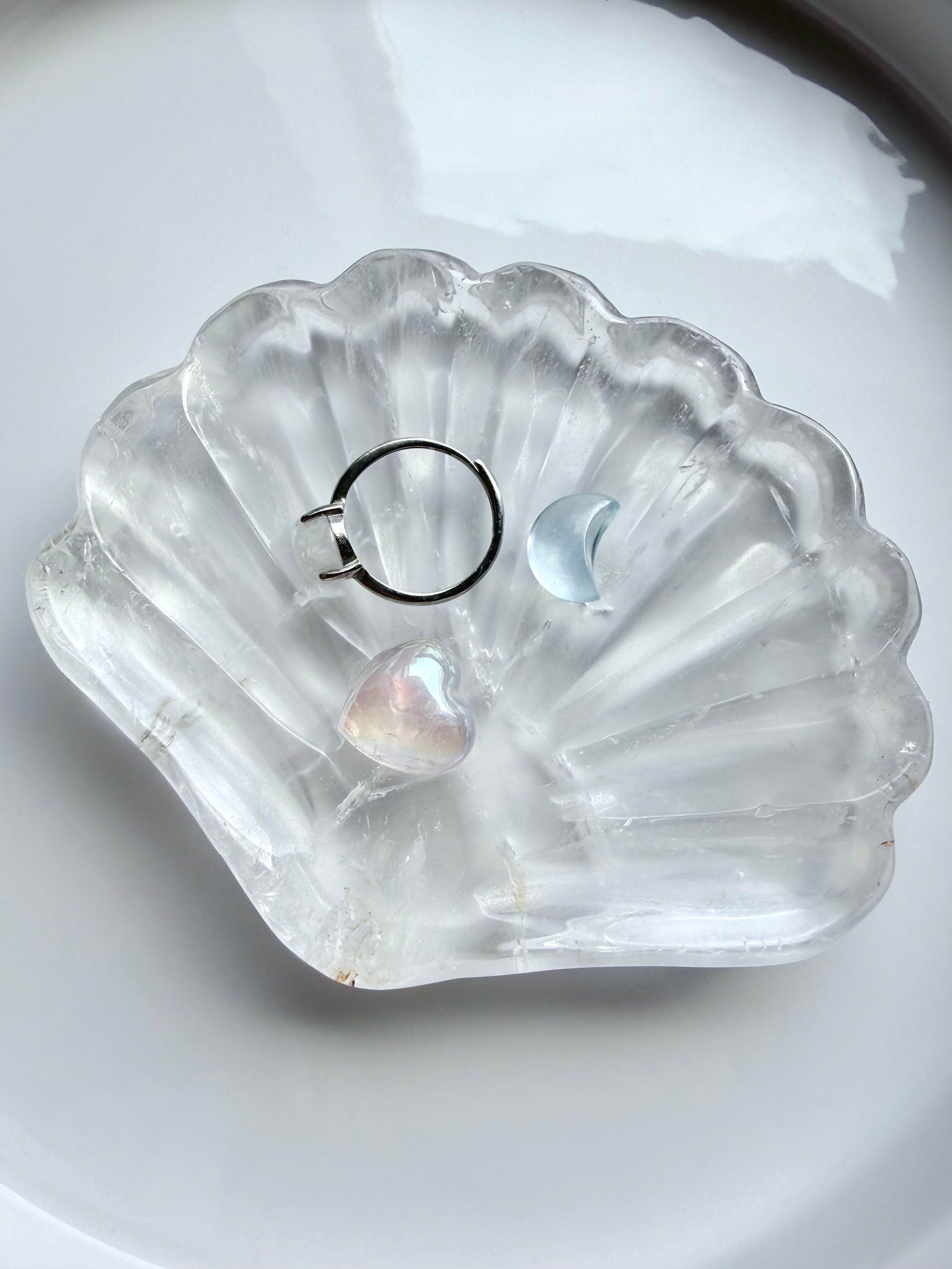 Clear Quartz shell bowl crystal jewelry dish with rings and tumbled stones, polished scallop shell carving for altars and sacred spaces
