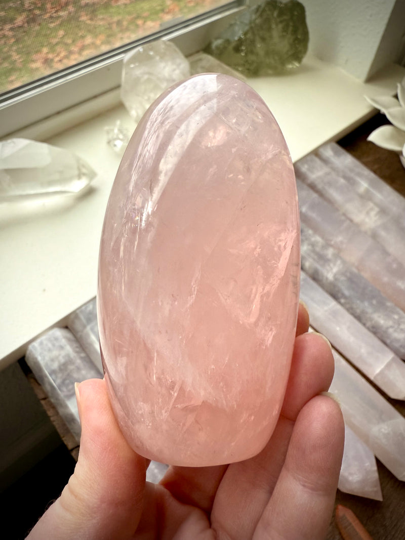 Gemmy Rose Quartz Freeform