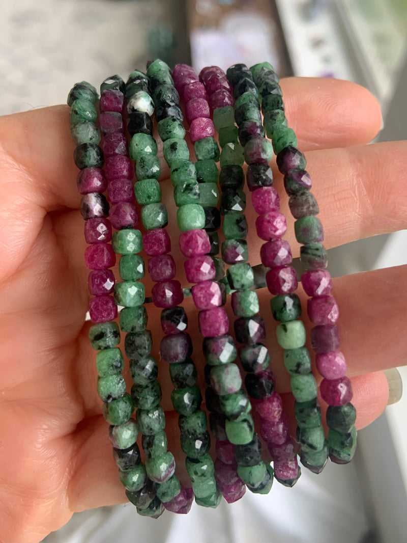 Faceted Ruby Zoisite Beaded Bracelet