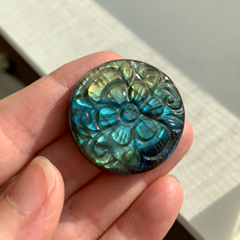 Round Labradorite Mughal Flower