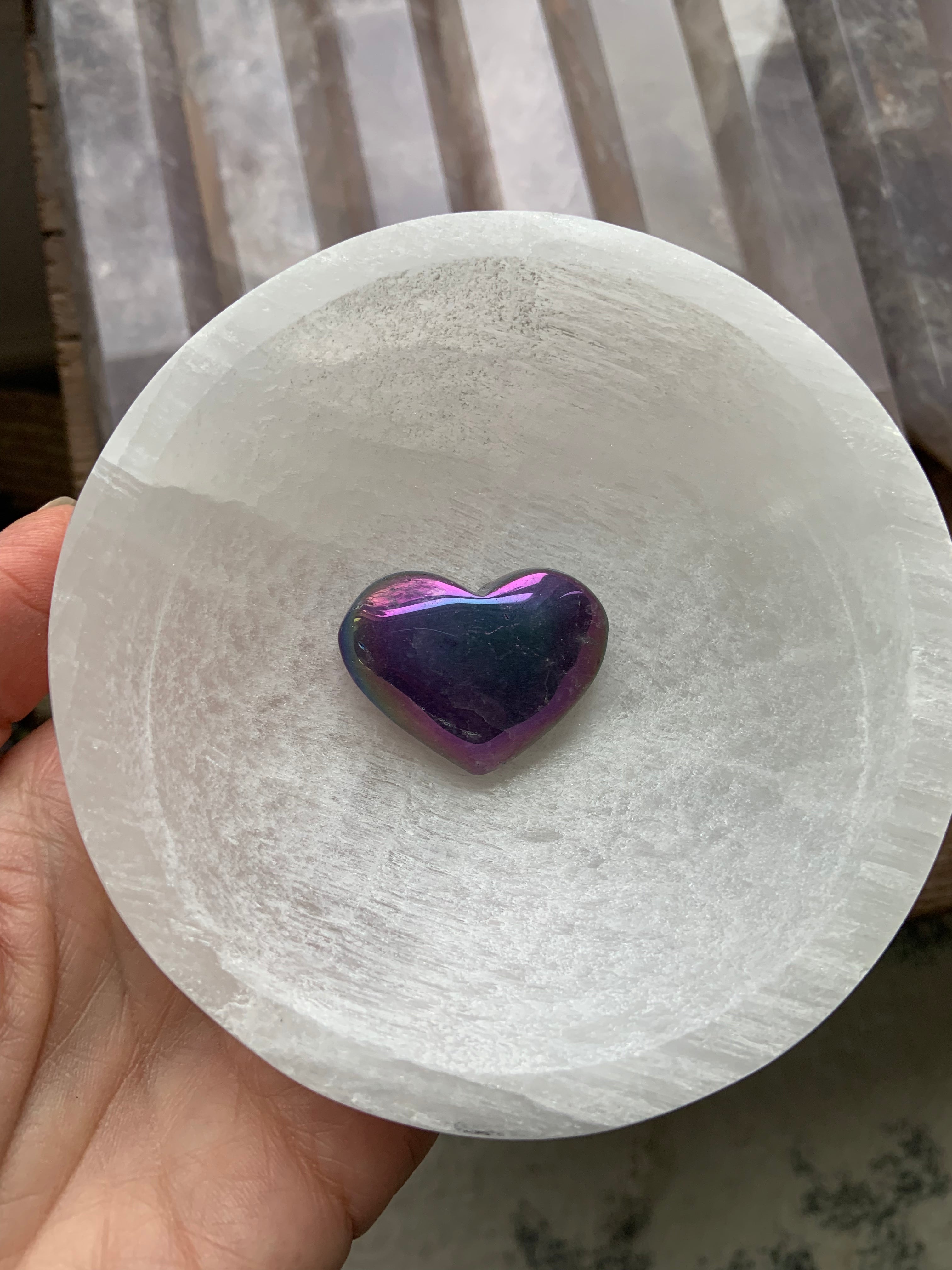 Round Selenite charging bowl with aura amethyst heart inside — crystal bowl for charging jewelry and healing stones
