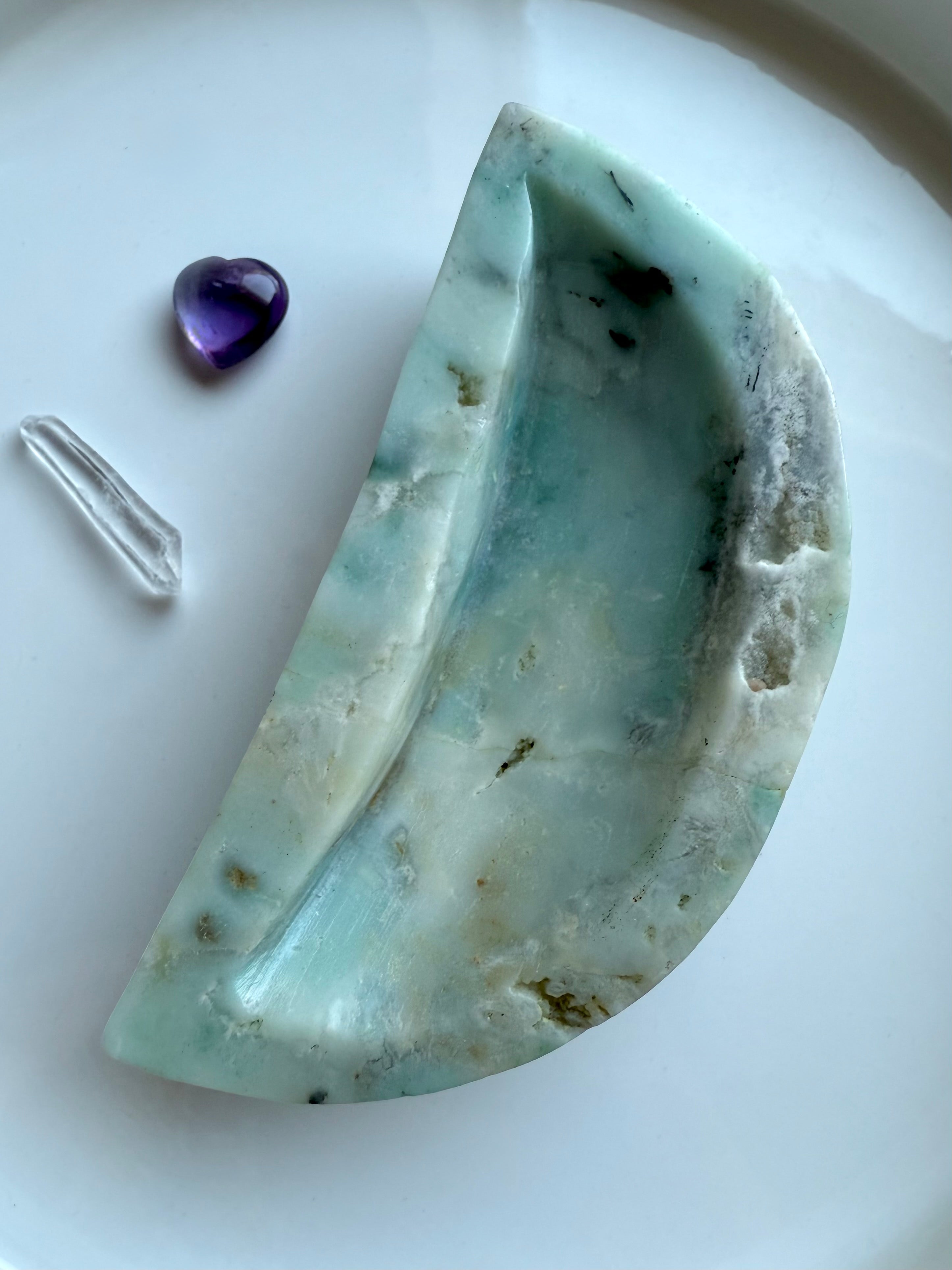 Hand-carved Sky Blue Quartz crescent moon bowl with amethyst heart and quartz point – spiritual gemstone offering dish