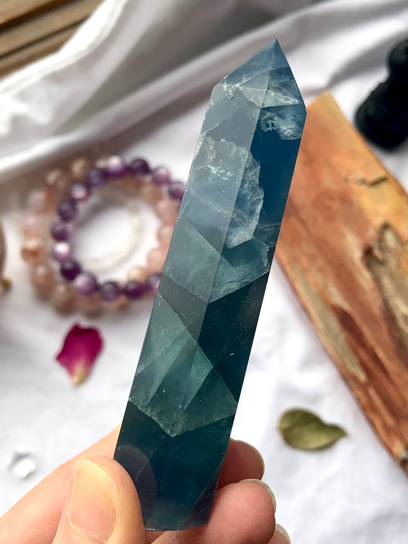 Atlantean Blue FLUORITE TOWER filled with Rainbows