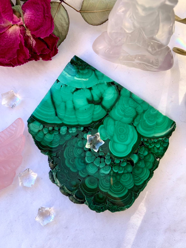 Malachite Slab with Prominent Eyes