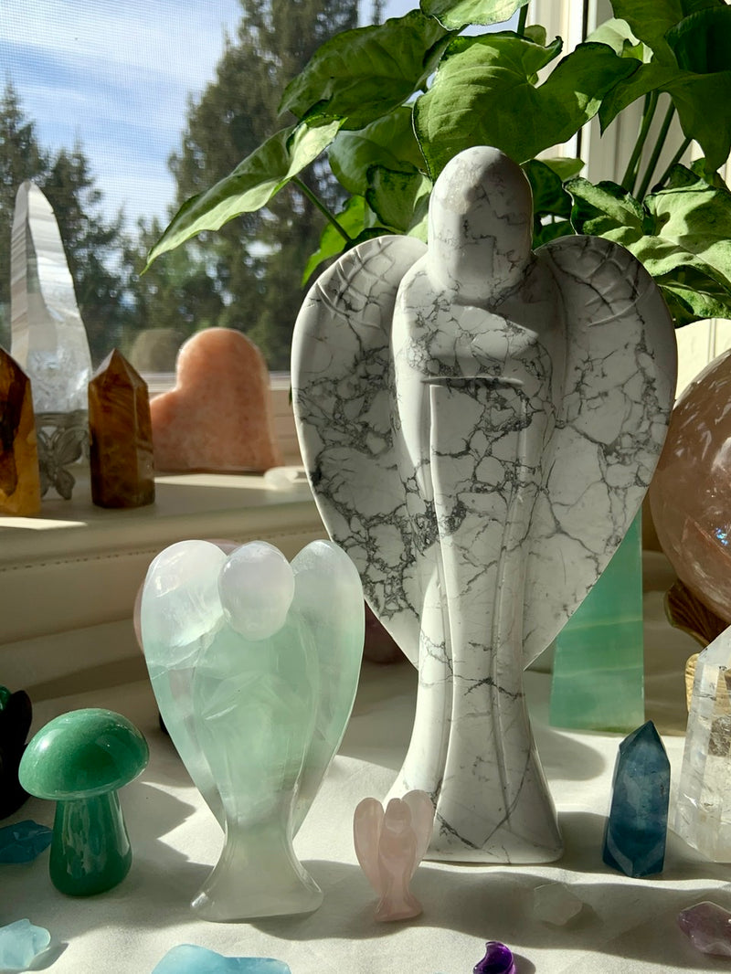 Glorious Howlite Angel Carving with Detailed Wings