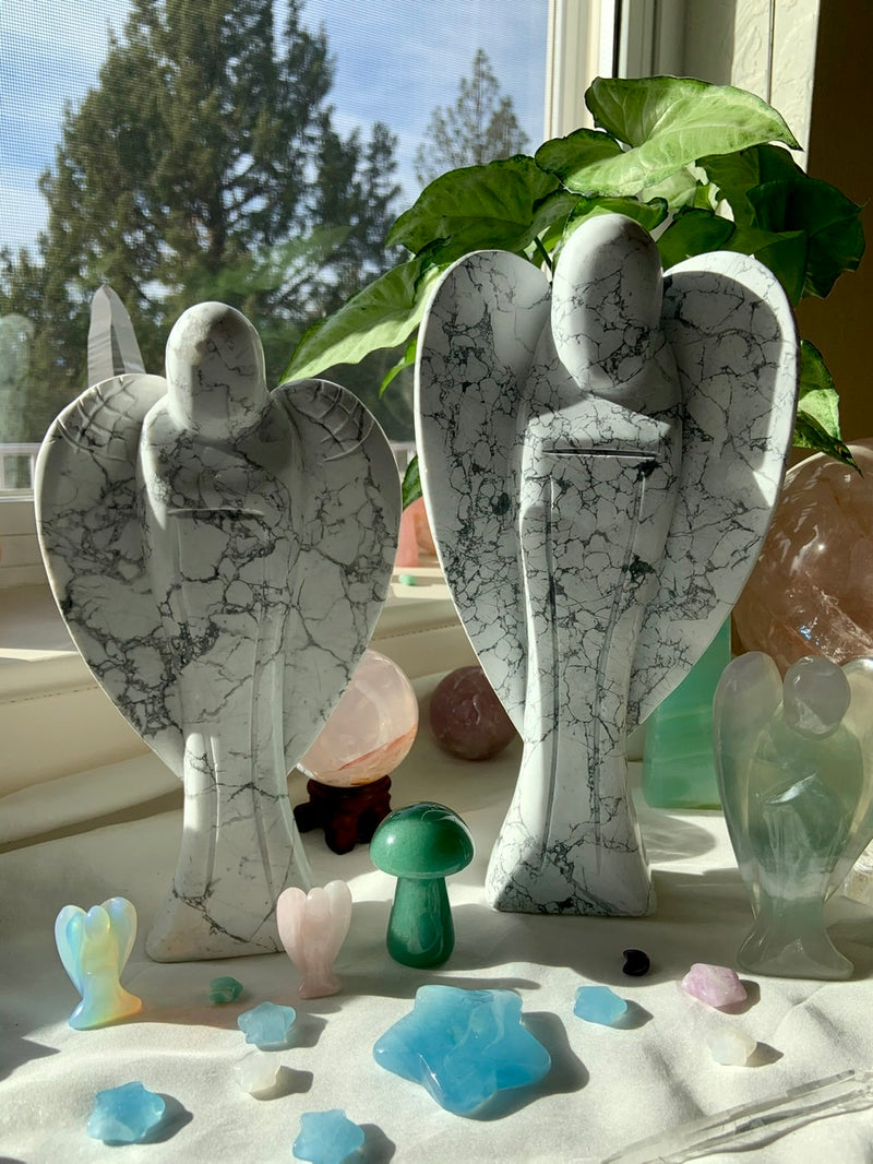 Glorious Howlite Angel Carving with Detailed Wings