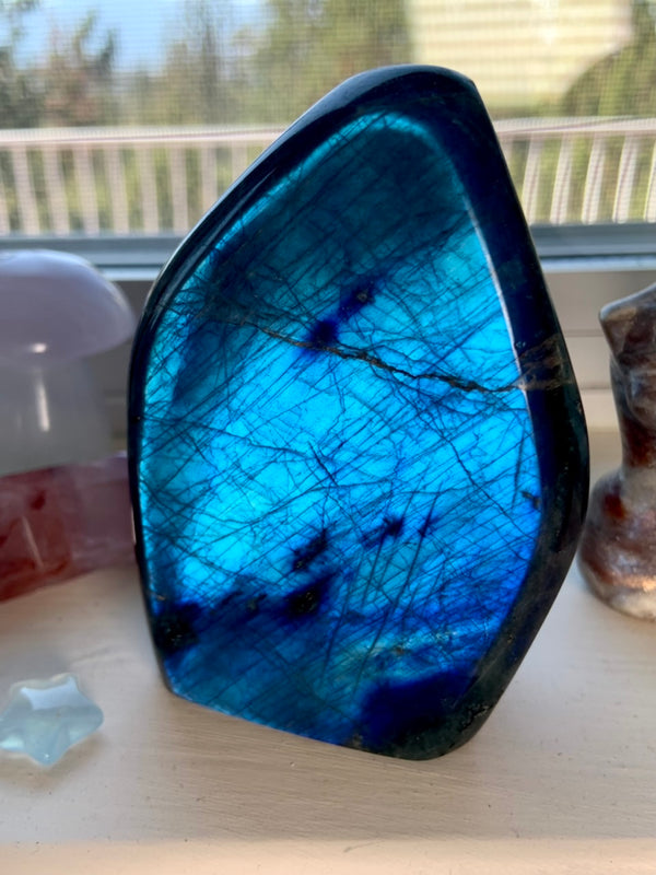 Blue Flash Labradorite Freeform